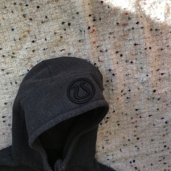 Lululemon scuba hoodie - grey size 2 - Picture 2 of 16